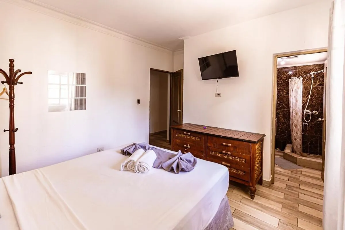 Hotel Las Rosas De Punta Cana 0*,