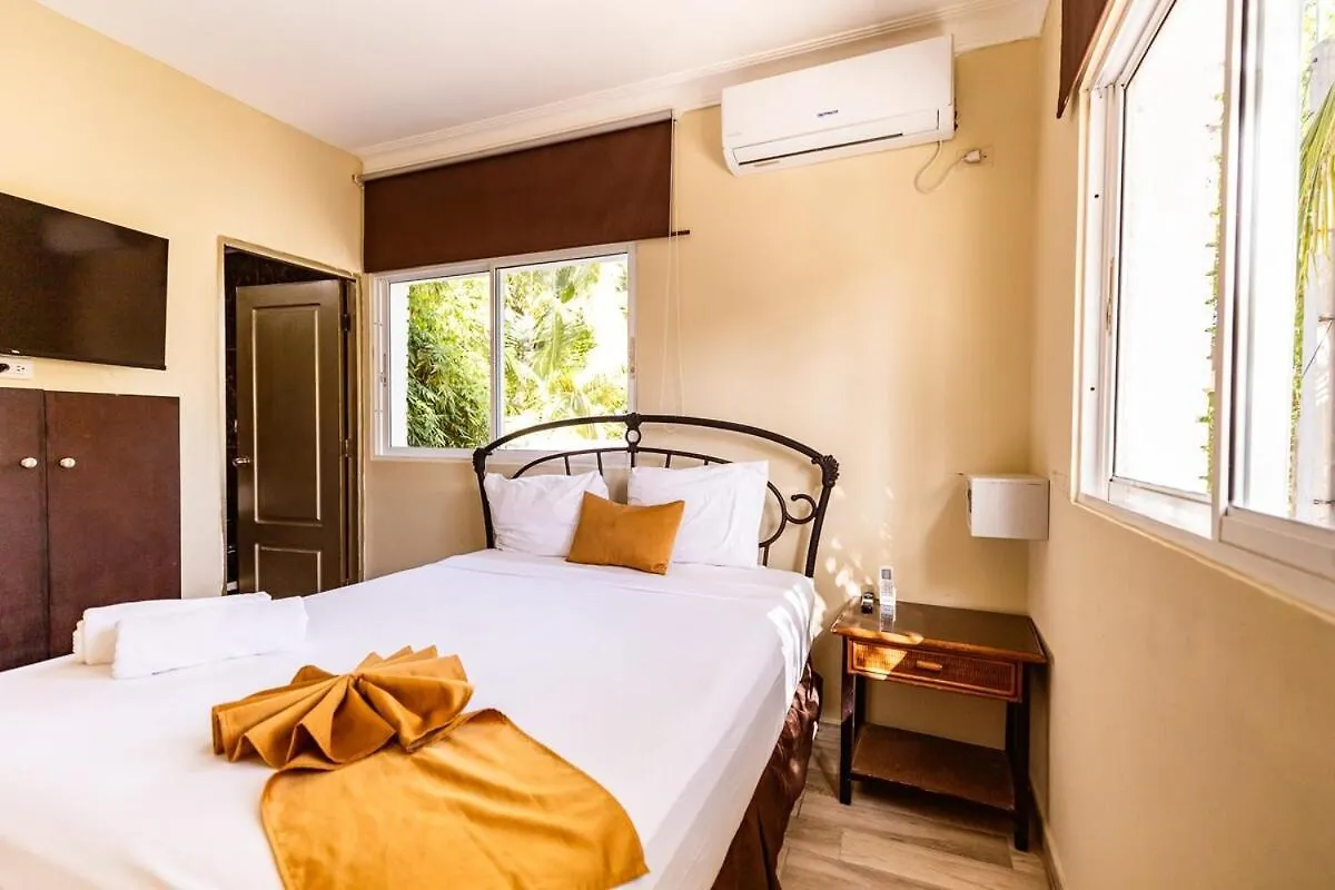 Hotel Las Rosas De Punta Cana