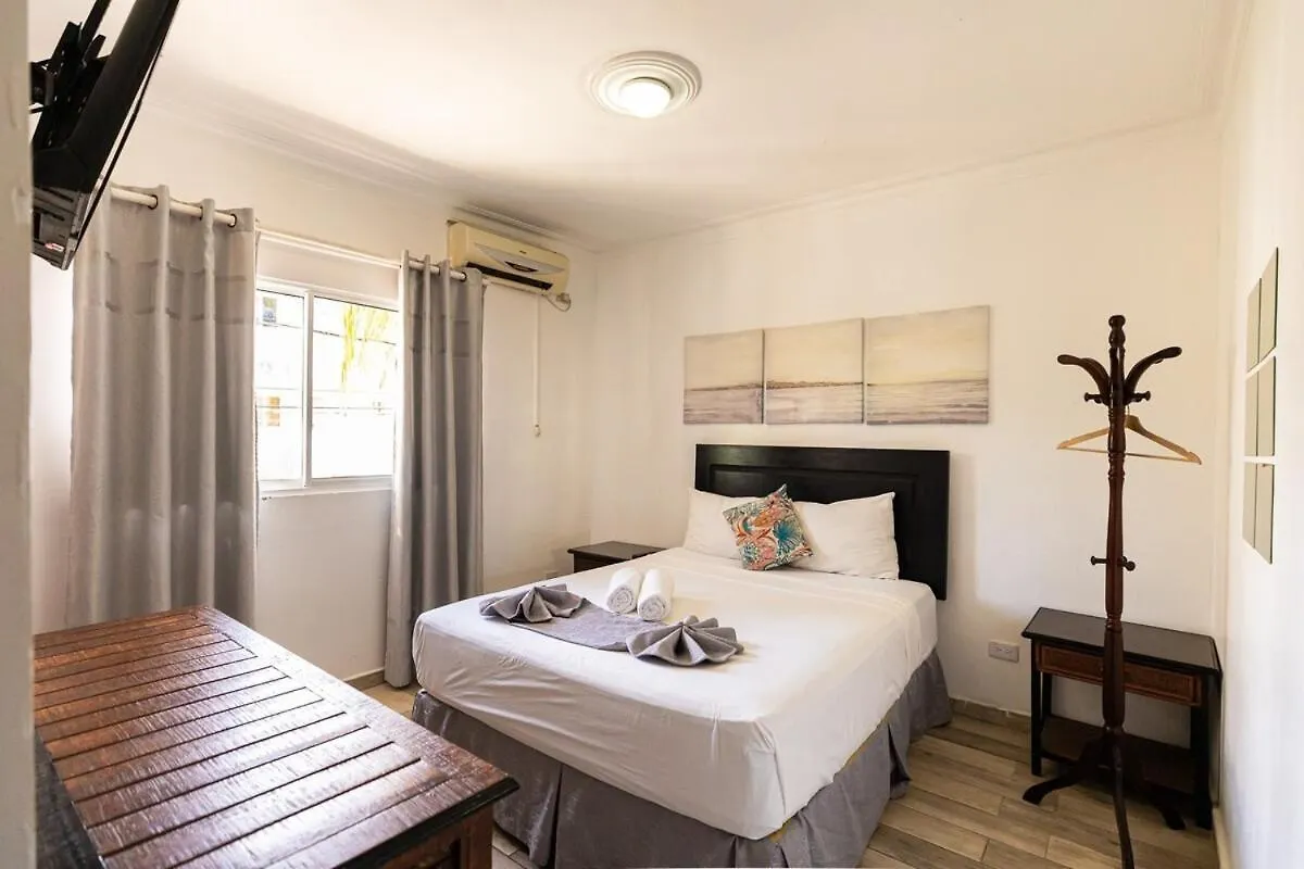 Homestay Hotel Las Rosas De Punta Cana
