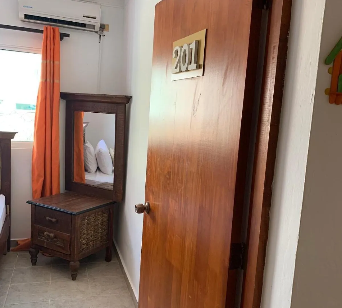 Hotel Las Rosas De Punta Cana Homestay