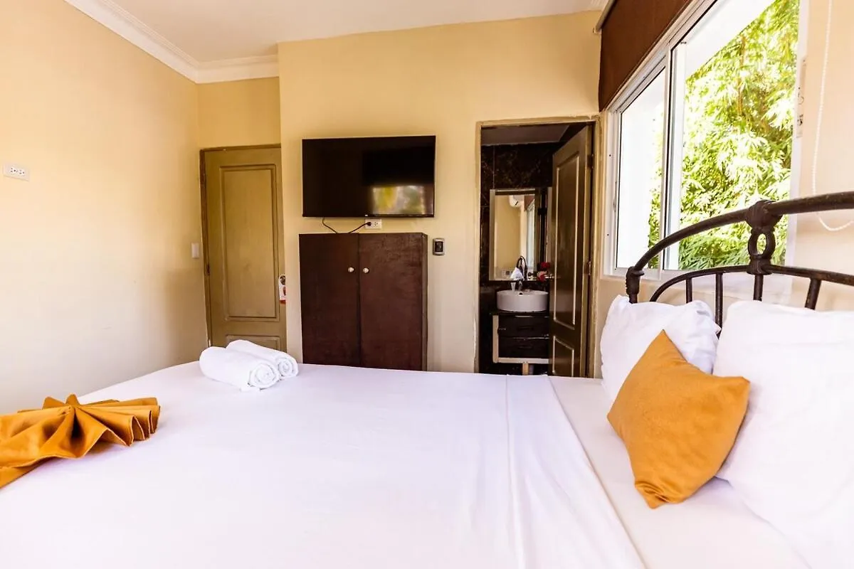Hotel Las Rosas De Punta Cana
