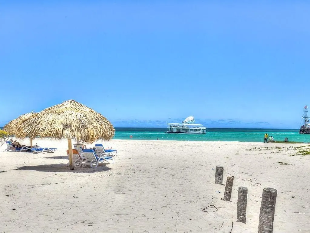 Homestay Hotel Las Rosas De Punta Cana Dominican Republic
