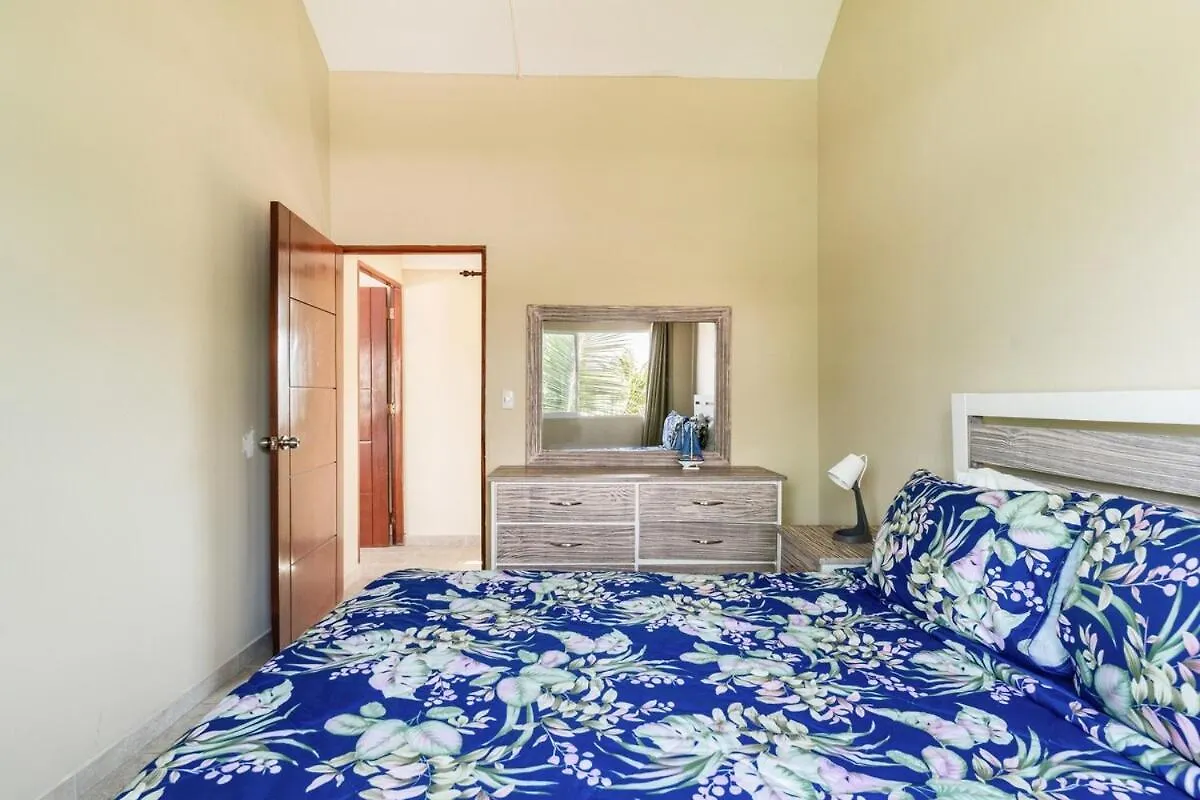 Hotel Las Rosas De Punta Cana Homestay